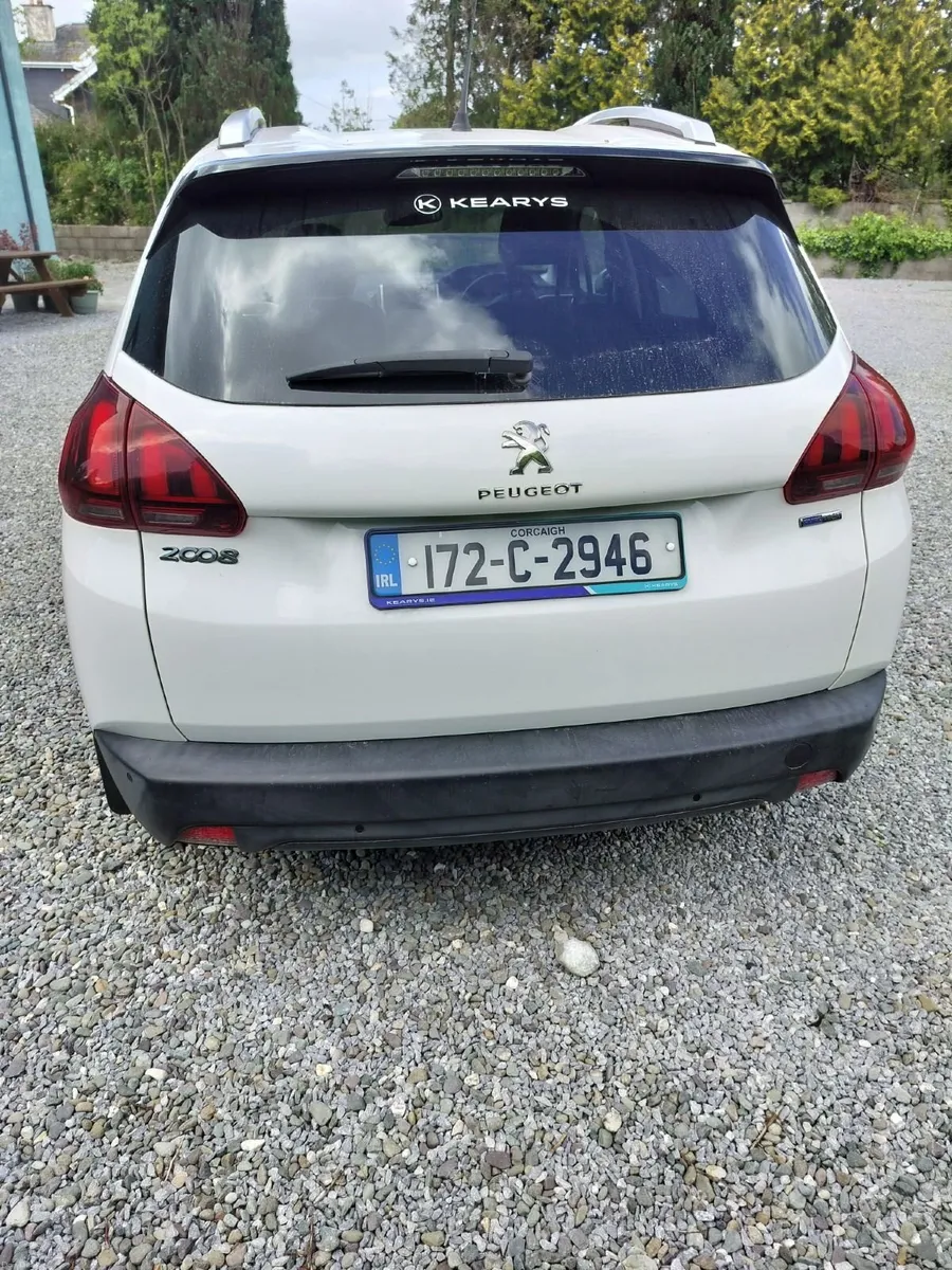 PEUGEOT 2008 ACTIVE 1.2 PURETECH 82 4DR - Image 2