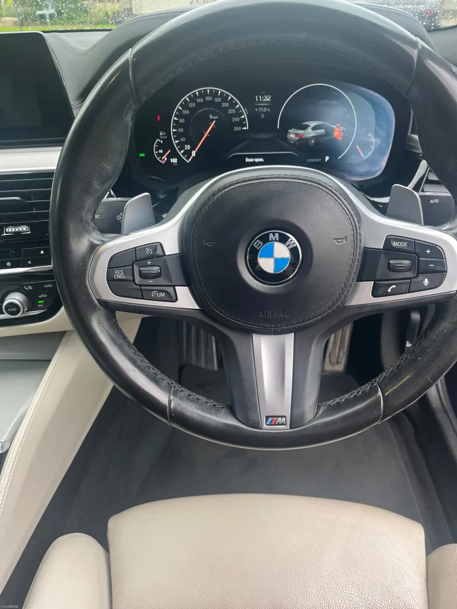 BMW 5-Series 2018 - Image 4