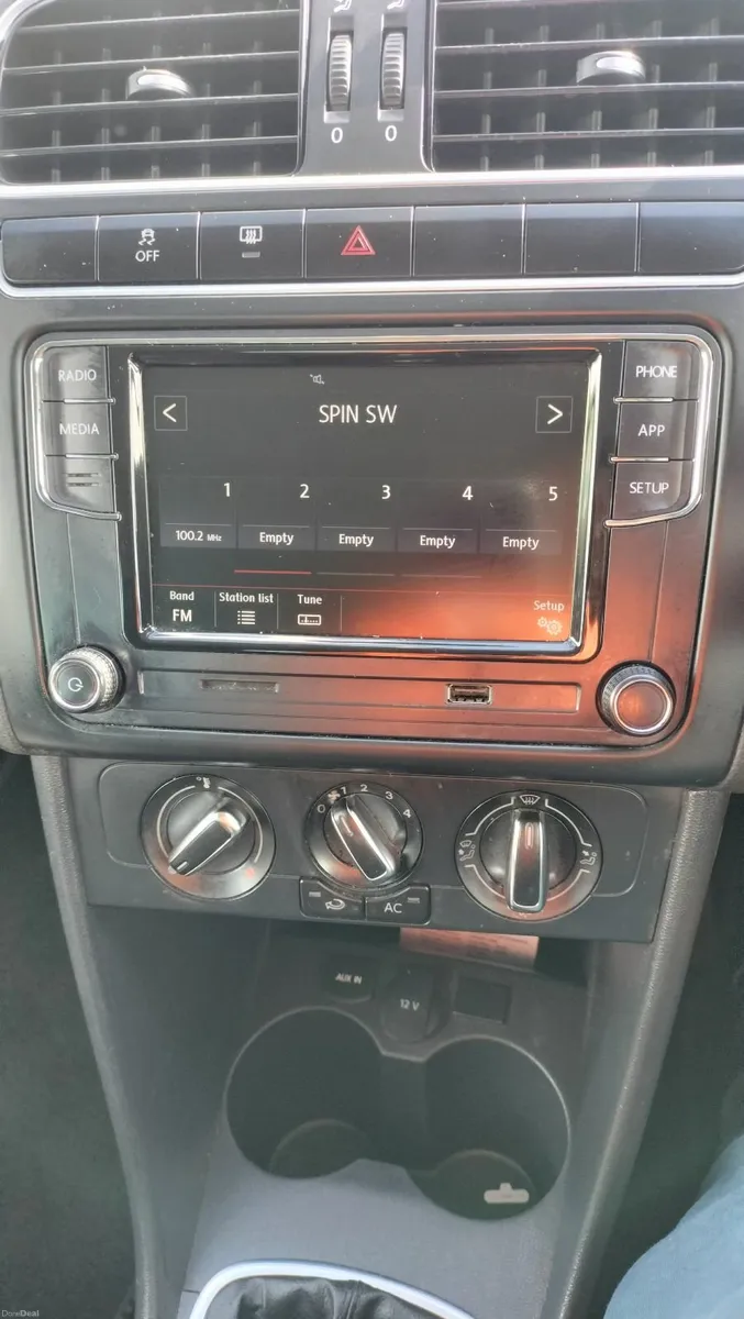 Volkswagen Polo 2013 - Image 2