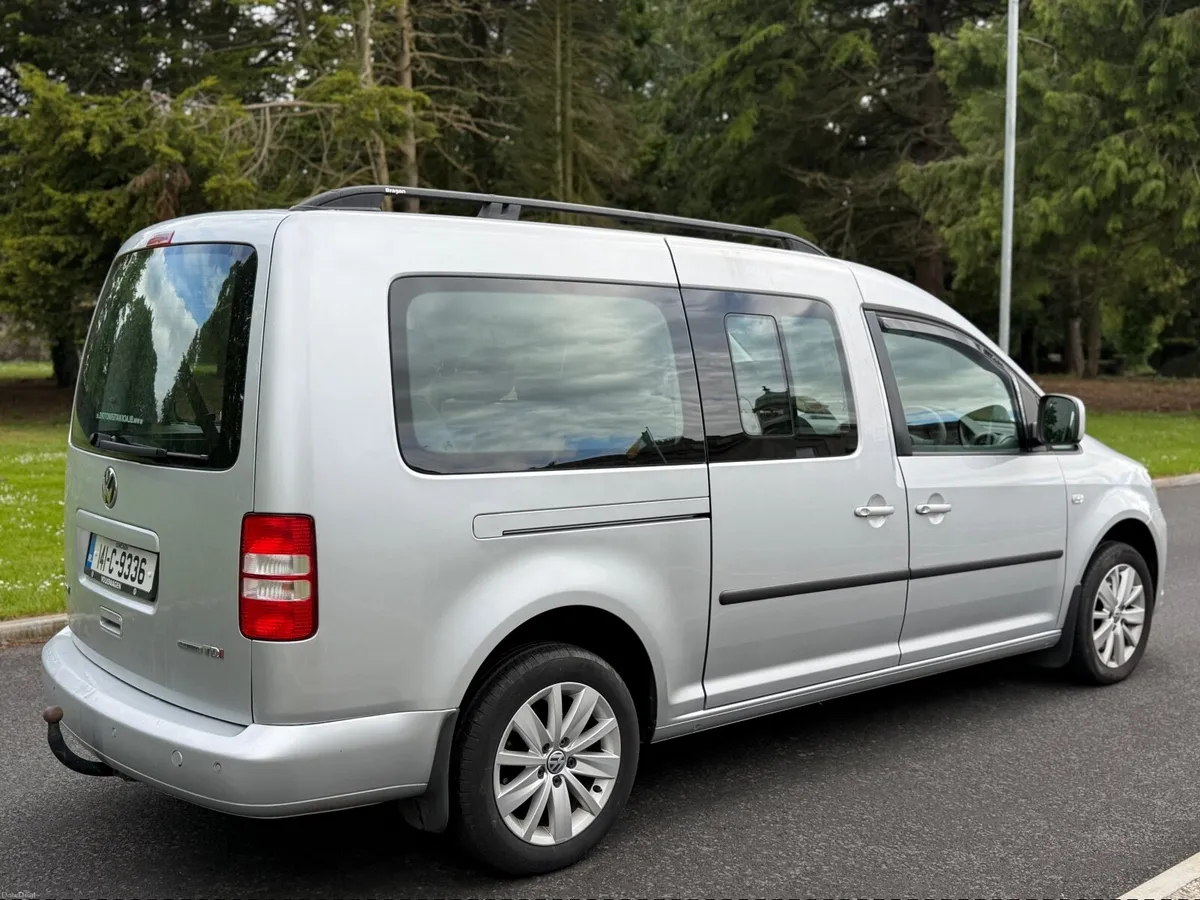 141 Volkswagen Caddy Maxi Life 7 seater, - Image 4