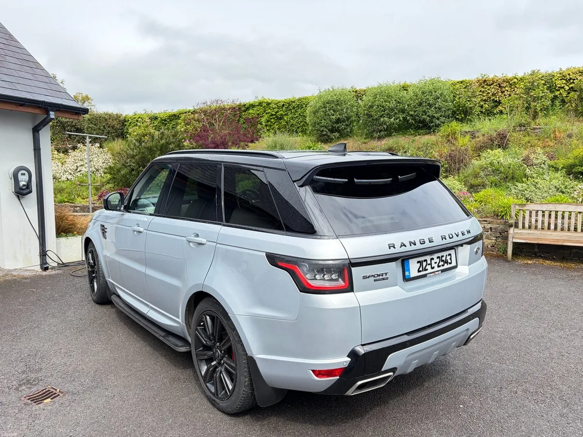 Range Rover Sport P400 HSE Dynamic - Image 1