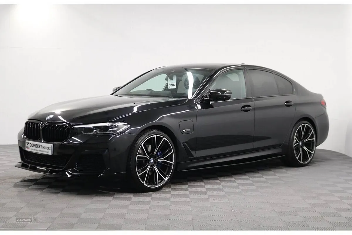 BMW 5-Series 530e M Sport - Image 4