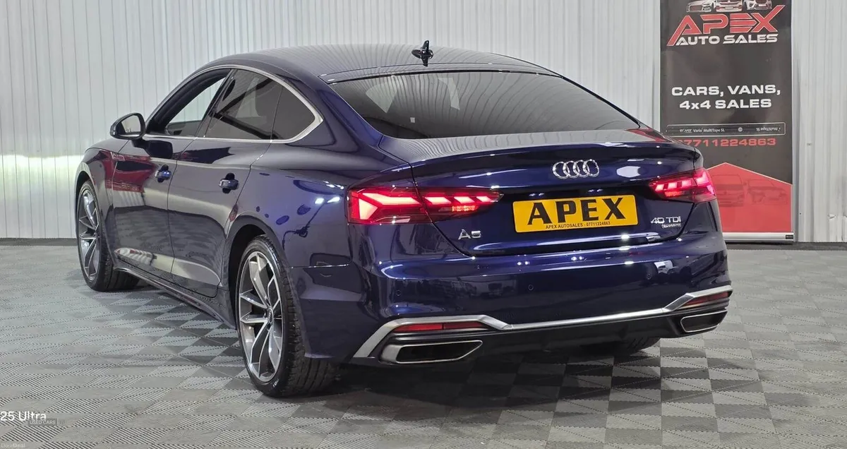 Audi A5 DIESEL SPORTBACK - Image 3