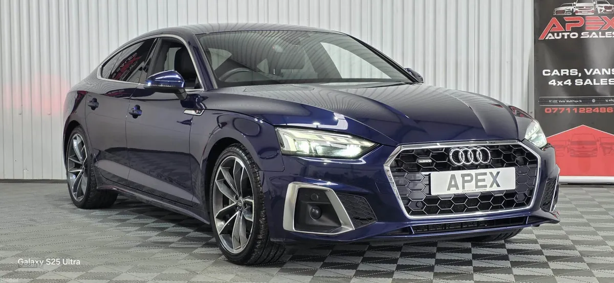 Audi A5 DIESEL SPORTBACK - Image 1