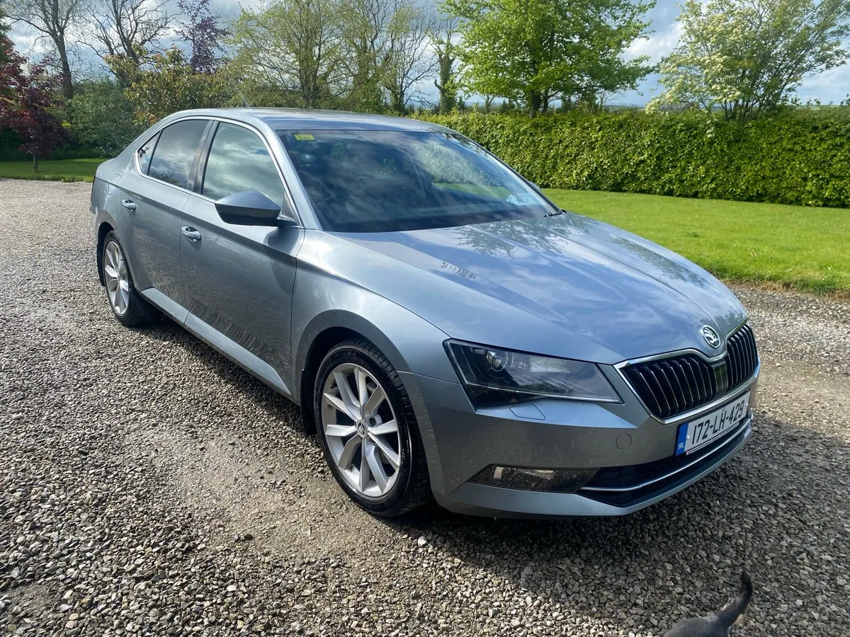 Skoda Superb - Image 1