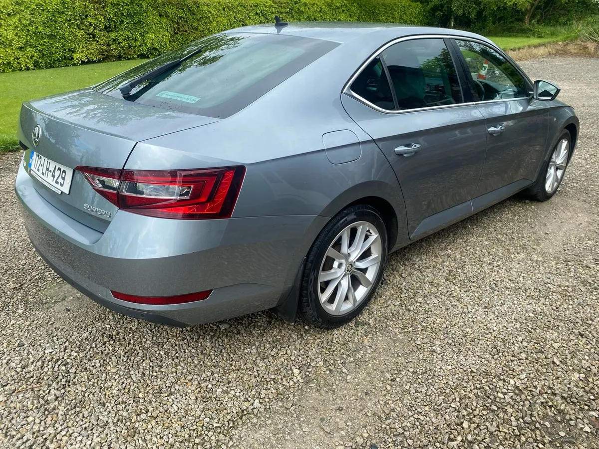 Skoda Superb - Image 3
