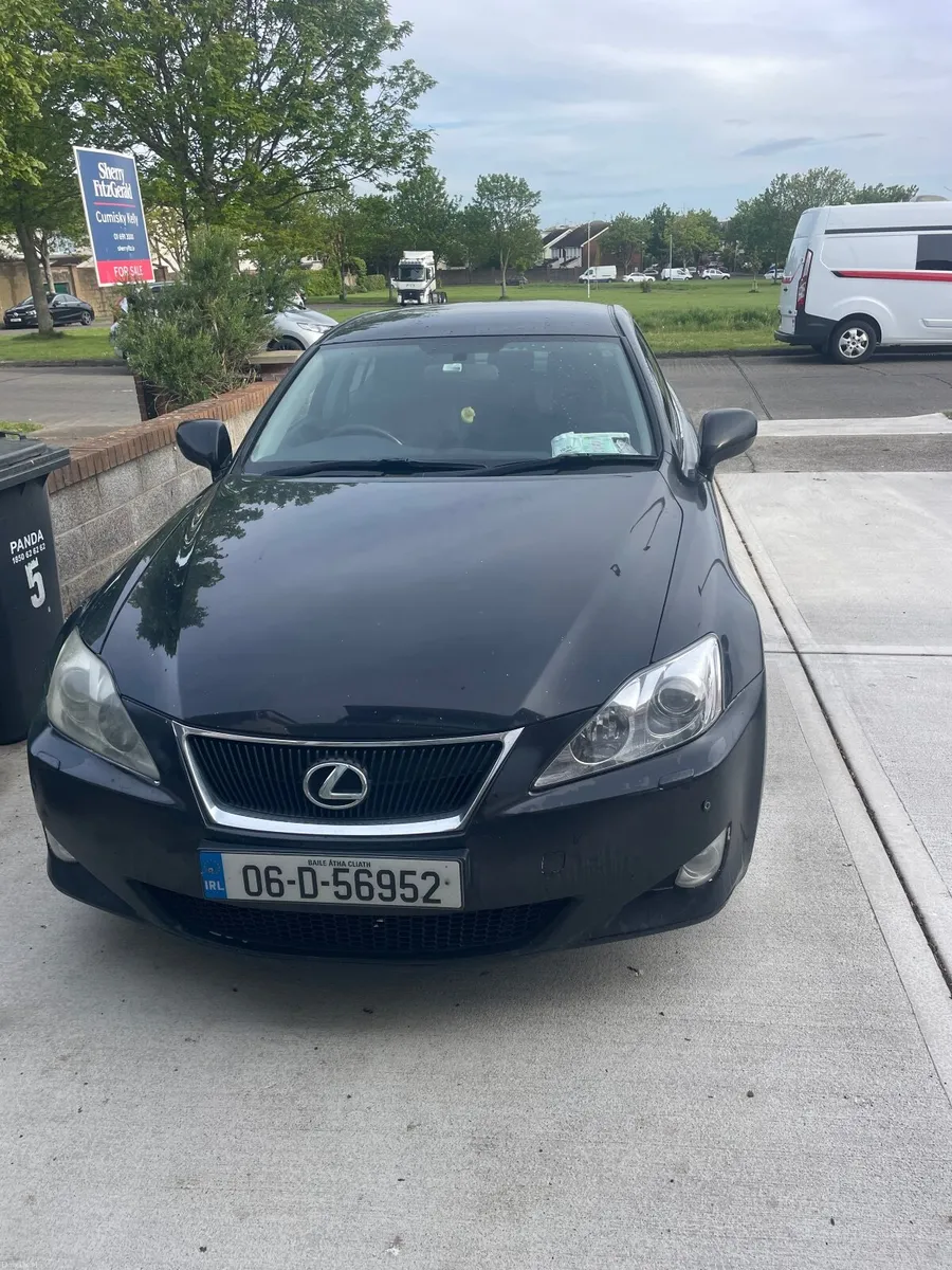 Lexus IS 2006 - Image 1
