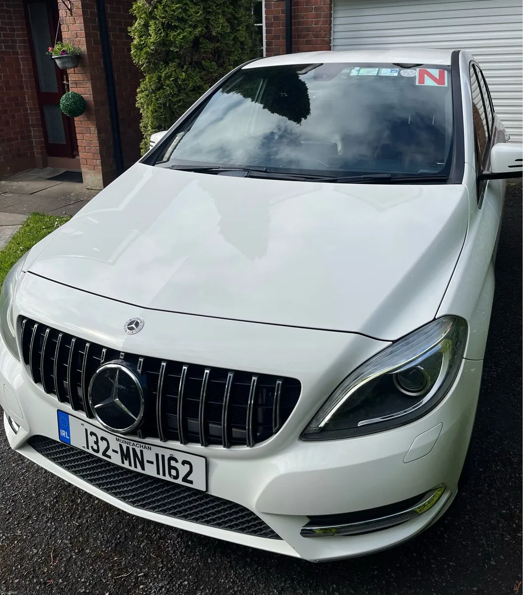 Mercedes-Benz B180 1.6 Petrol Sport - Image 1