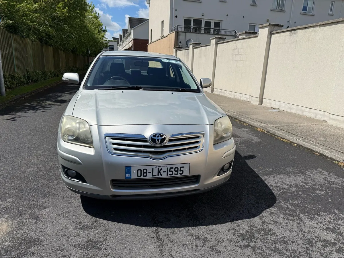 Toyota Avensis - Image 2
