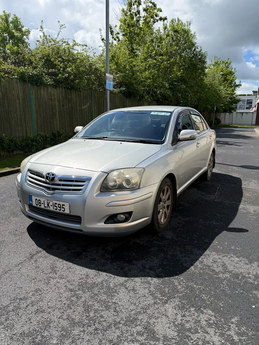 Toyota Avensis - Image 1