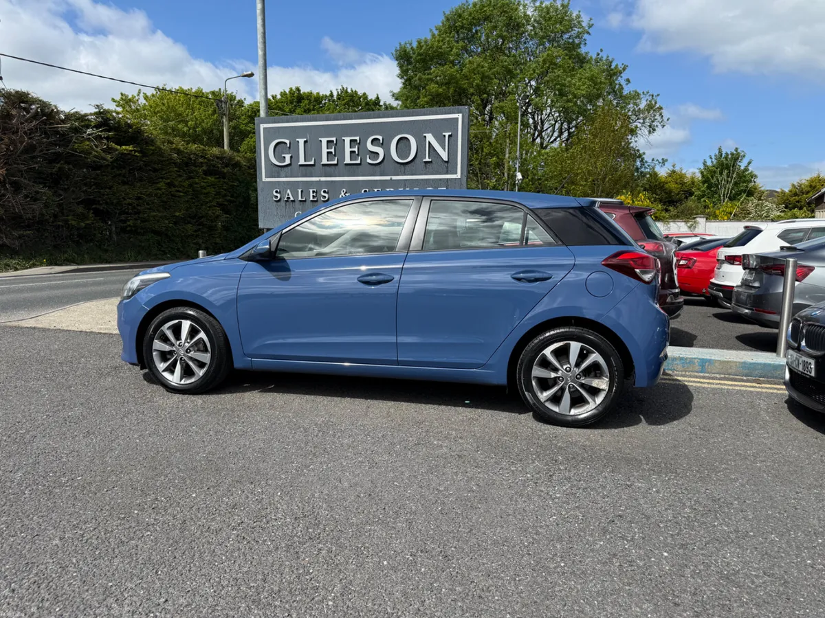 151 Hyundai i20 Deluxe 1.2 Petrol - Low KM’s - Image 2