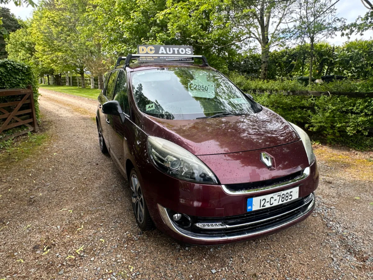 7 seater Renault Grand Scenic 2012 - Image 2