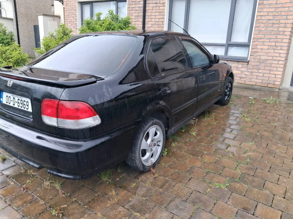 Honda civic - Image 3
