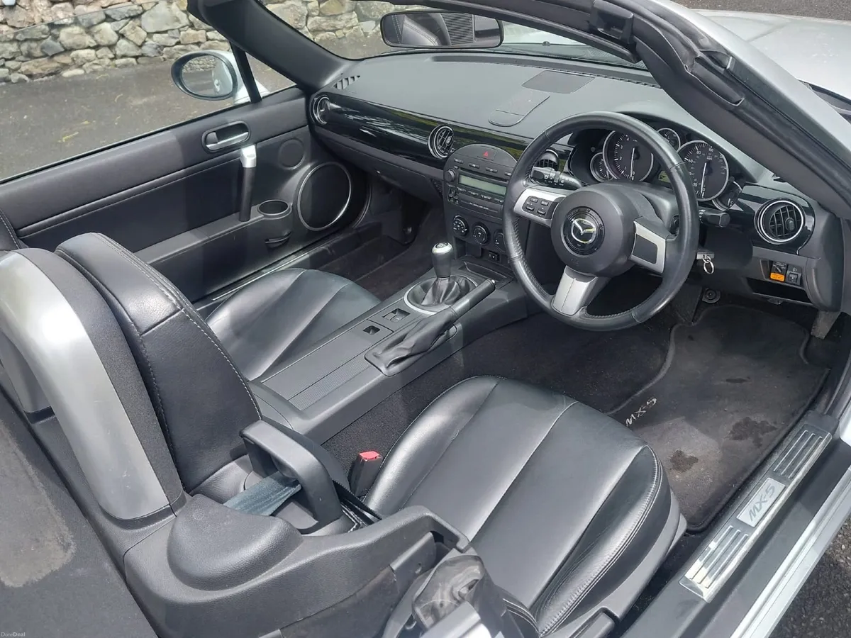 Mazda MX5 - Image 4