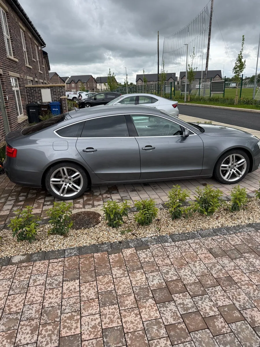 Car - Image 2