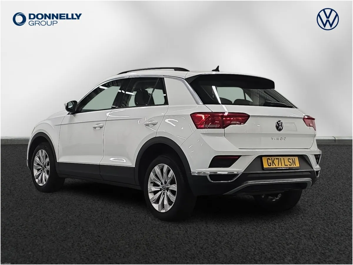 Volkswagen T-roc Hatchback SE - Image 3