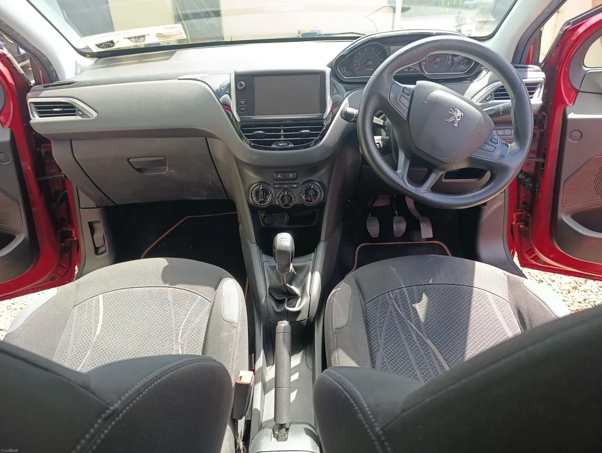 Peugeot 208 LOW KM, NCT - Image 3