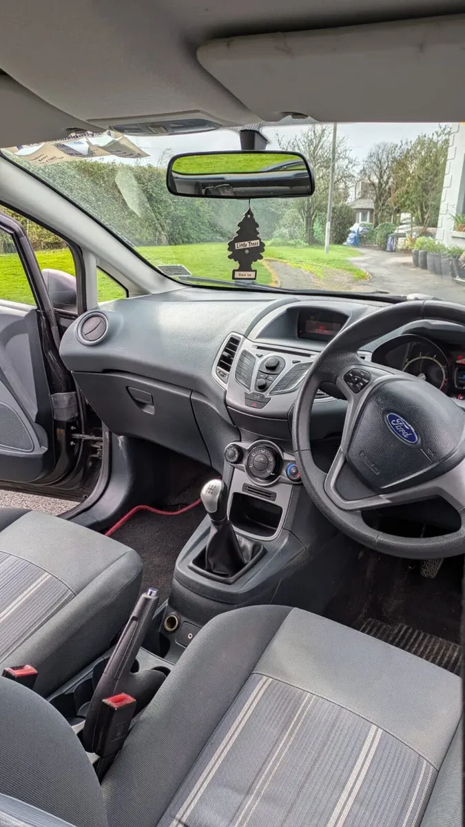 Ford Fiesta - Image 4