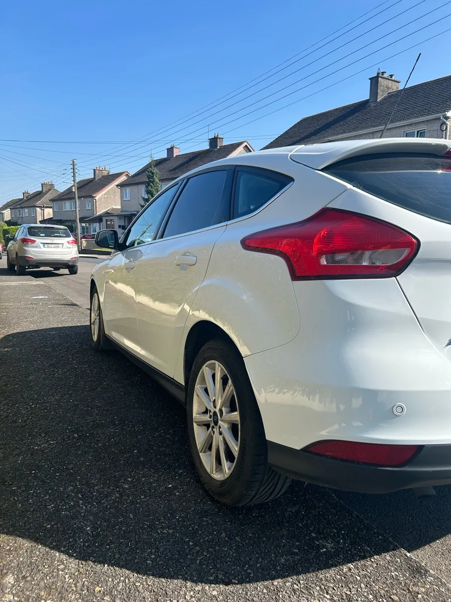 152 Ford focus, 1litre, petrol,Nct till dec 26 - Image 3