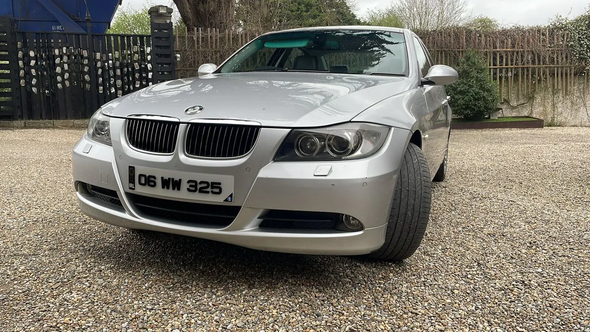 Bmw 325i - Image 3