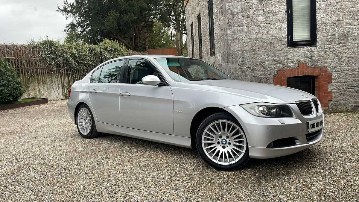 Bmw 325i - Image 4