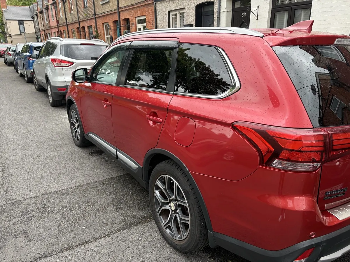 Mitsubishi Outlander 172 7 seater - Image 6