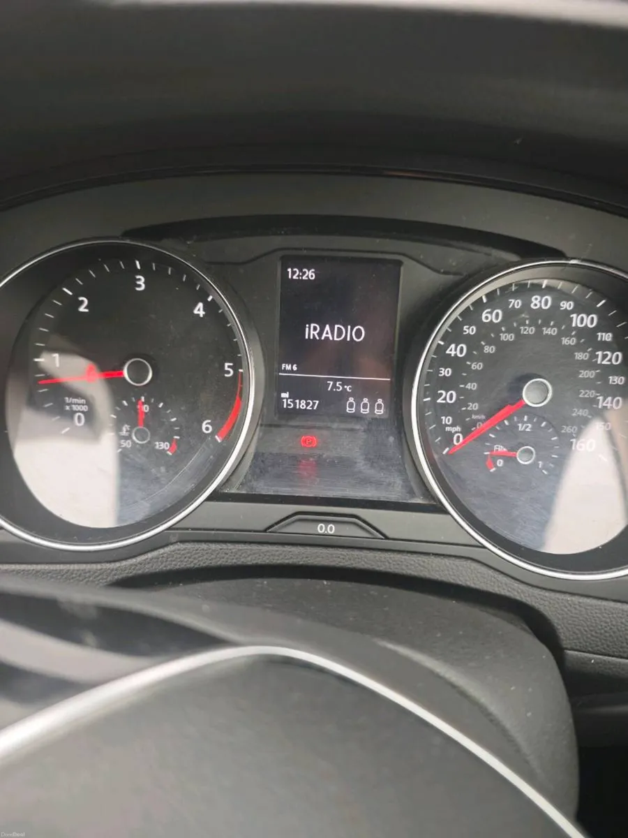 VW Passat - Image 4