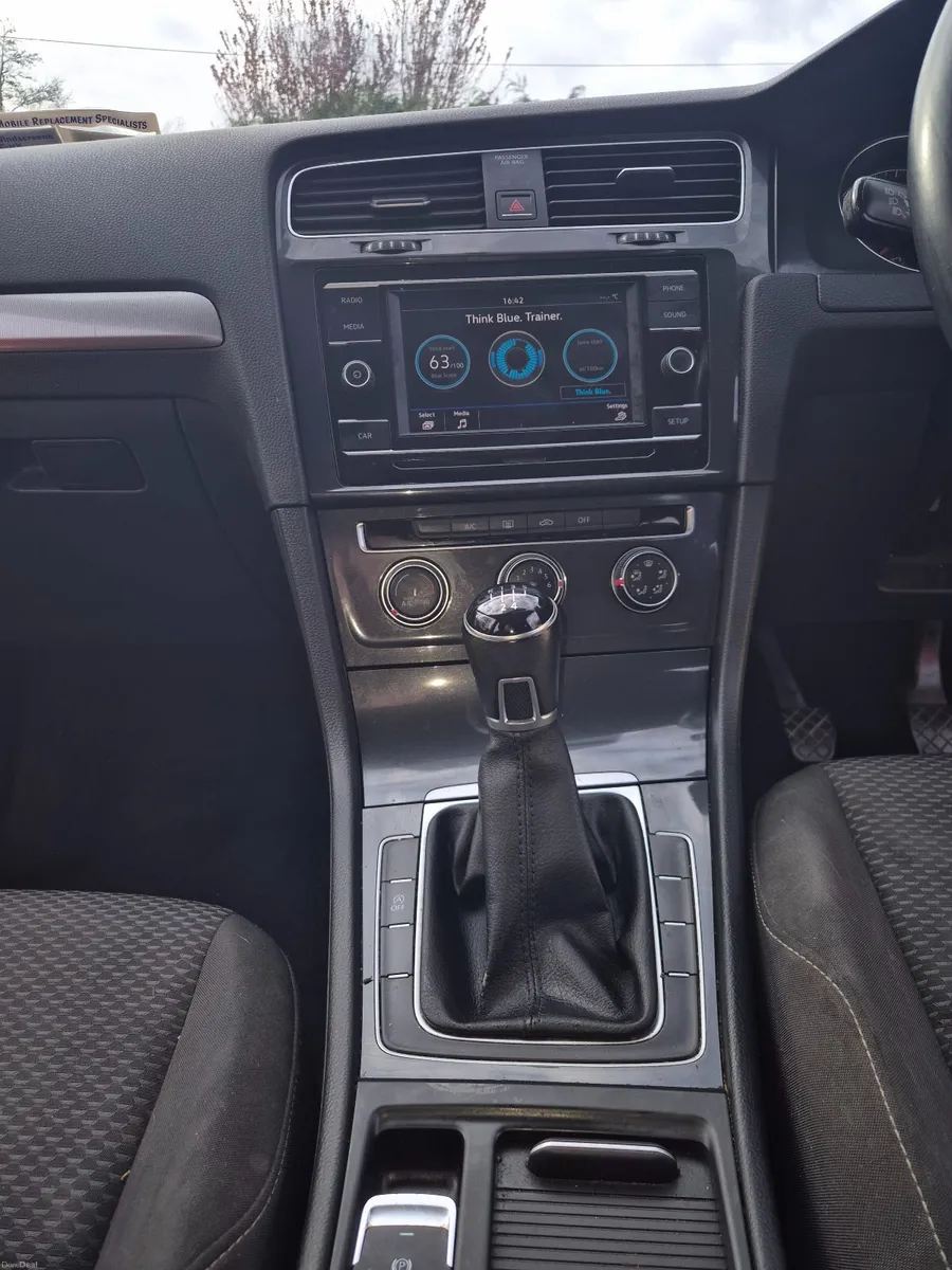 Volkswagen Golf 2018 - Image 3