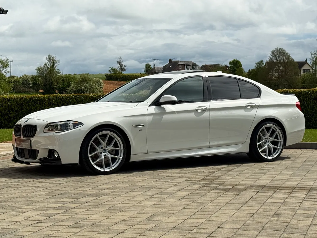 2016 BMW 520d M Sport - Image 2