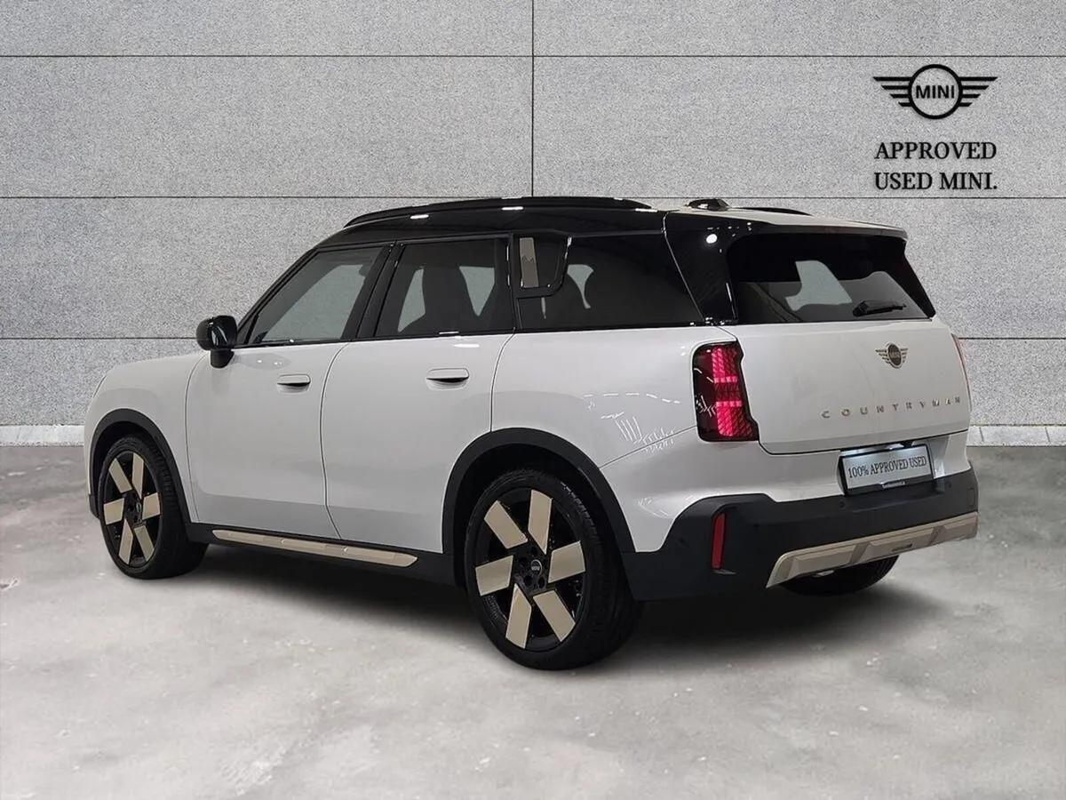 Mini Countryman E - Image 2
