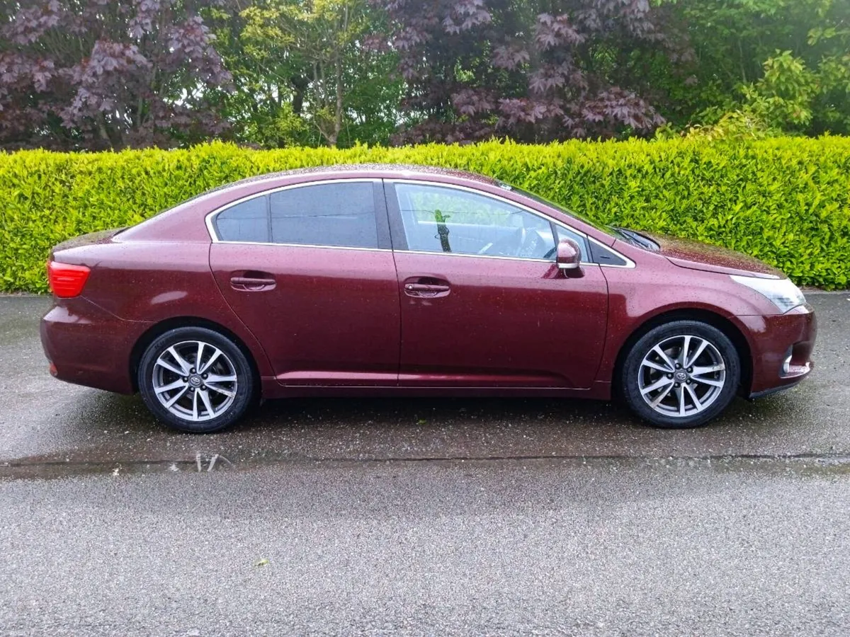 Car - Image 1