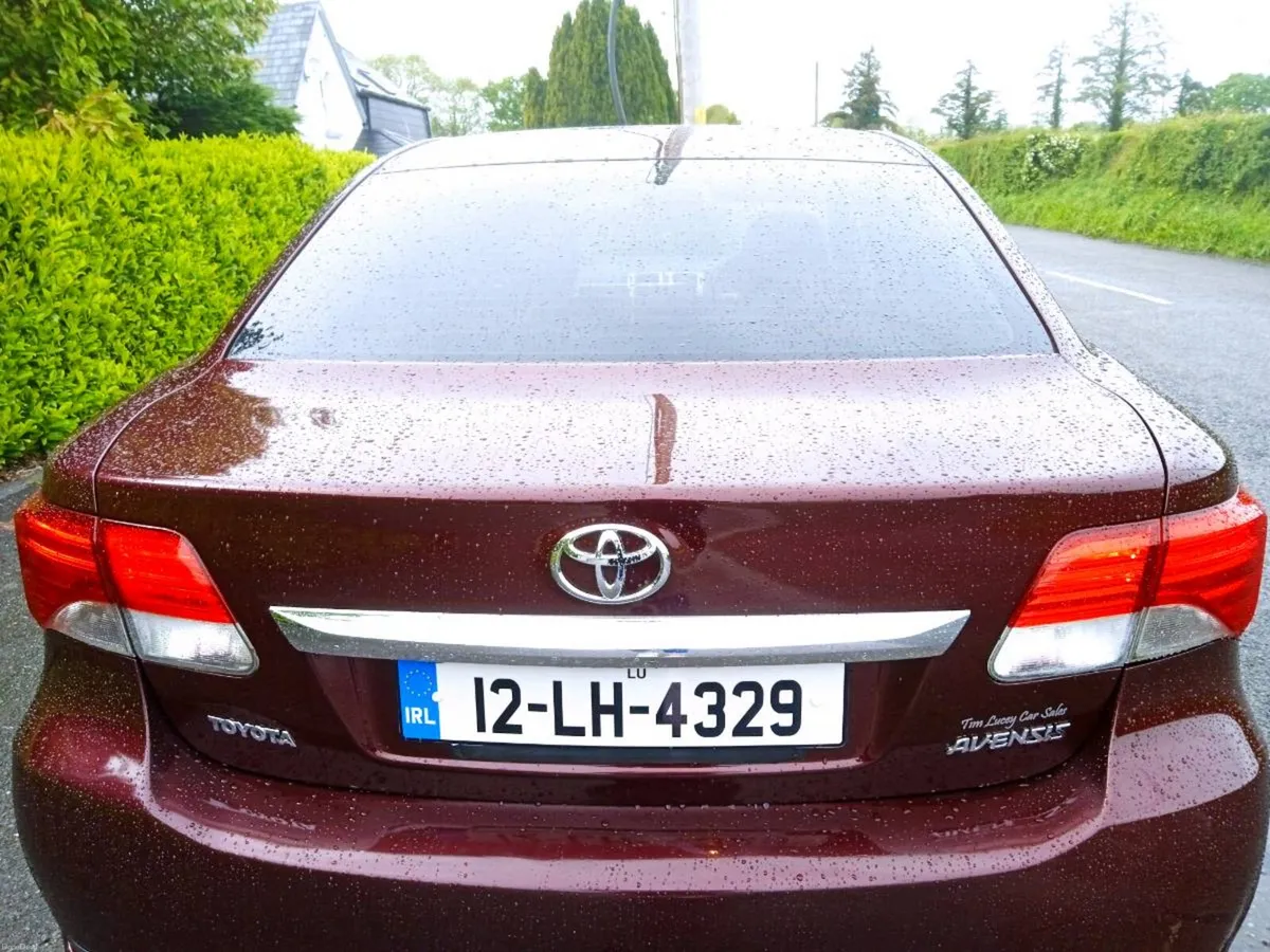 Car - Image 2