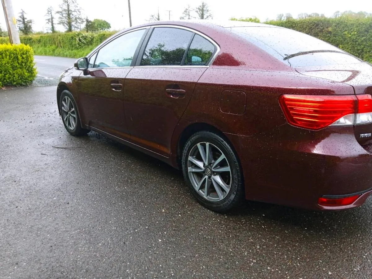 Car - Image 3