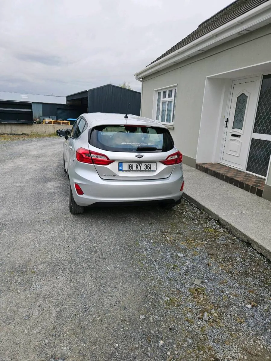 Car - Image 2