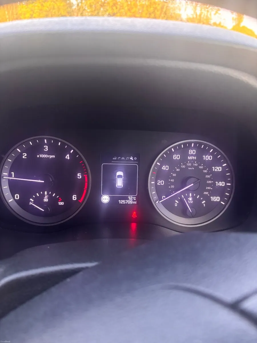 Hyundai Tucson 2015 - Image 2