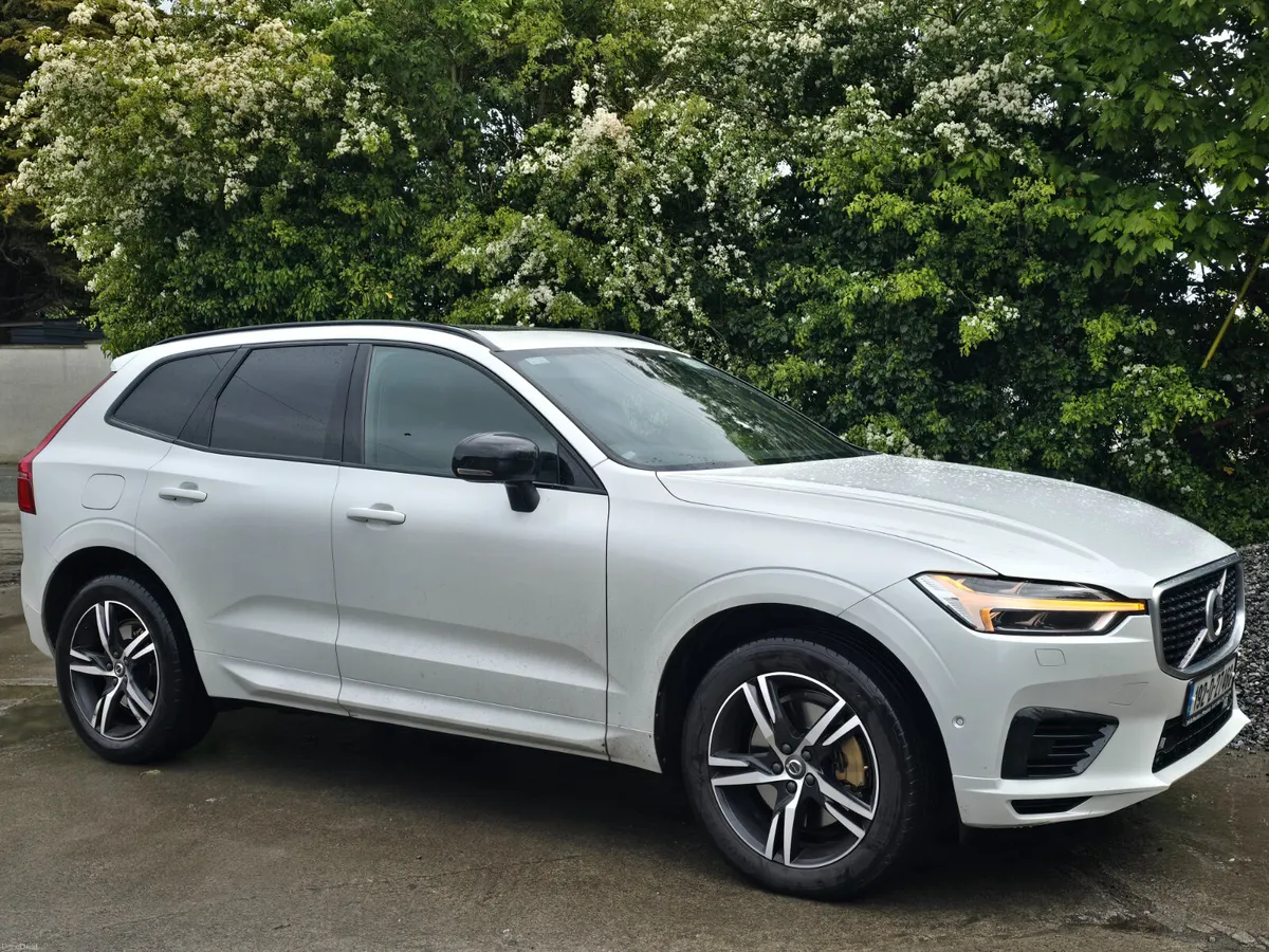 Volvo XC60 2019 hybrid automatic R design  €26900 - Image 1