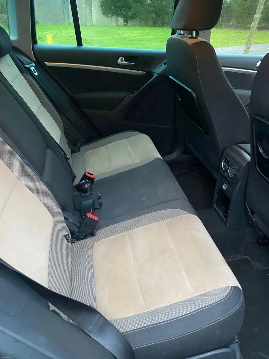 Volkswagen Tiguan 2013 - Image 2
