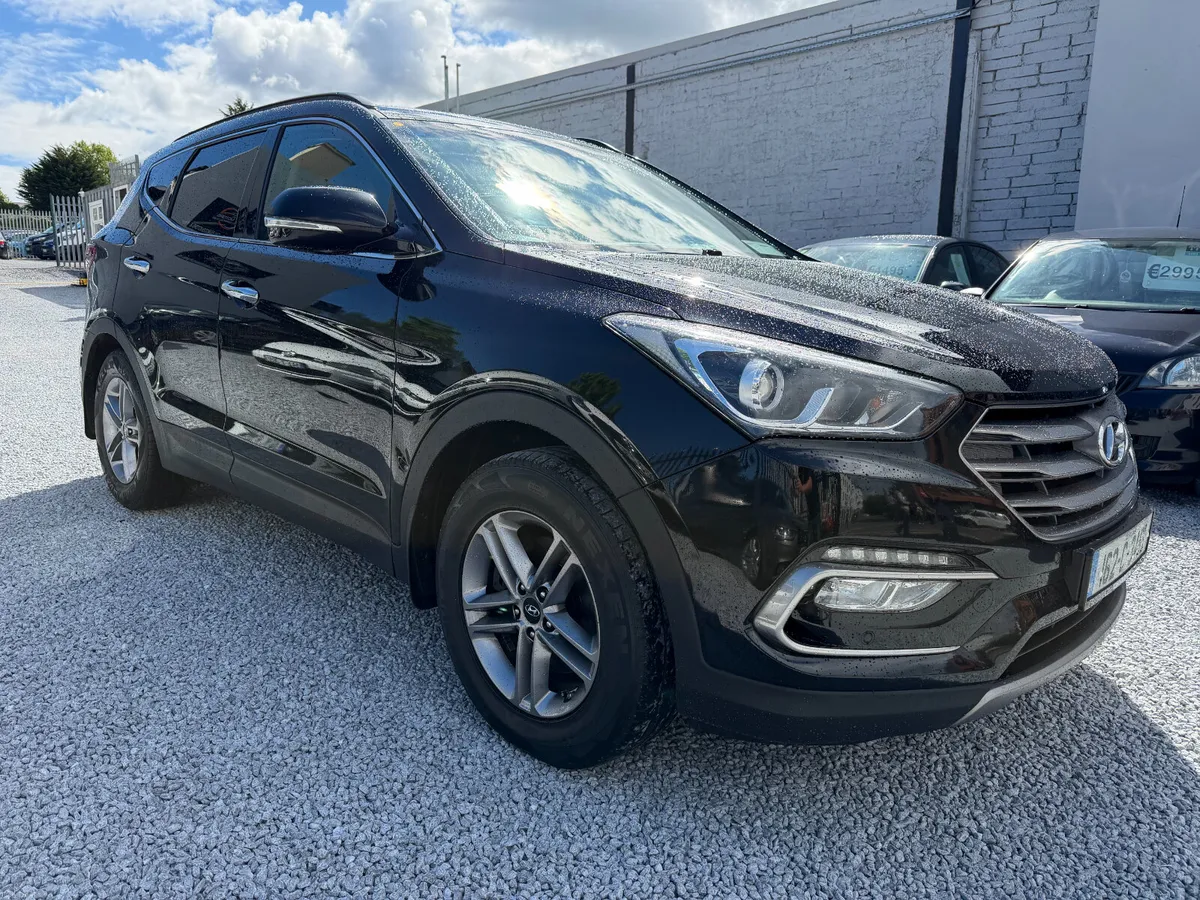 *4WD* 2016 (162) Hyundai Santa Fe Executive - Image 1