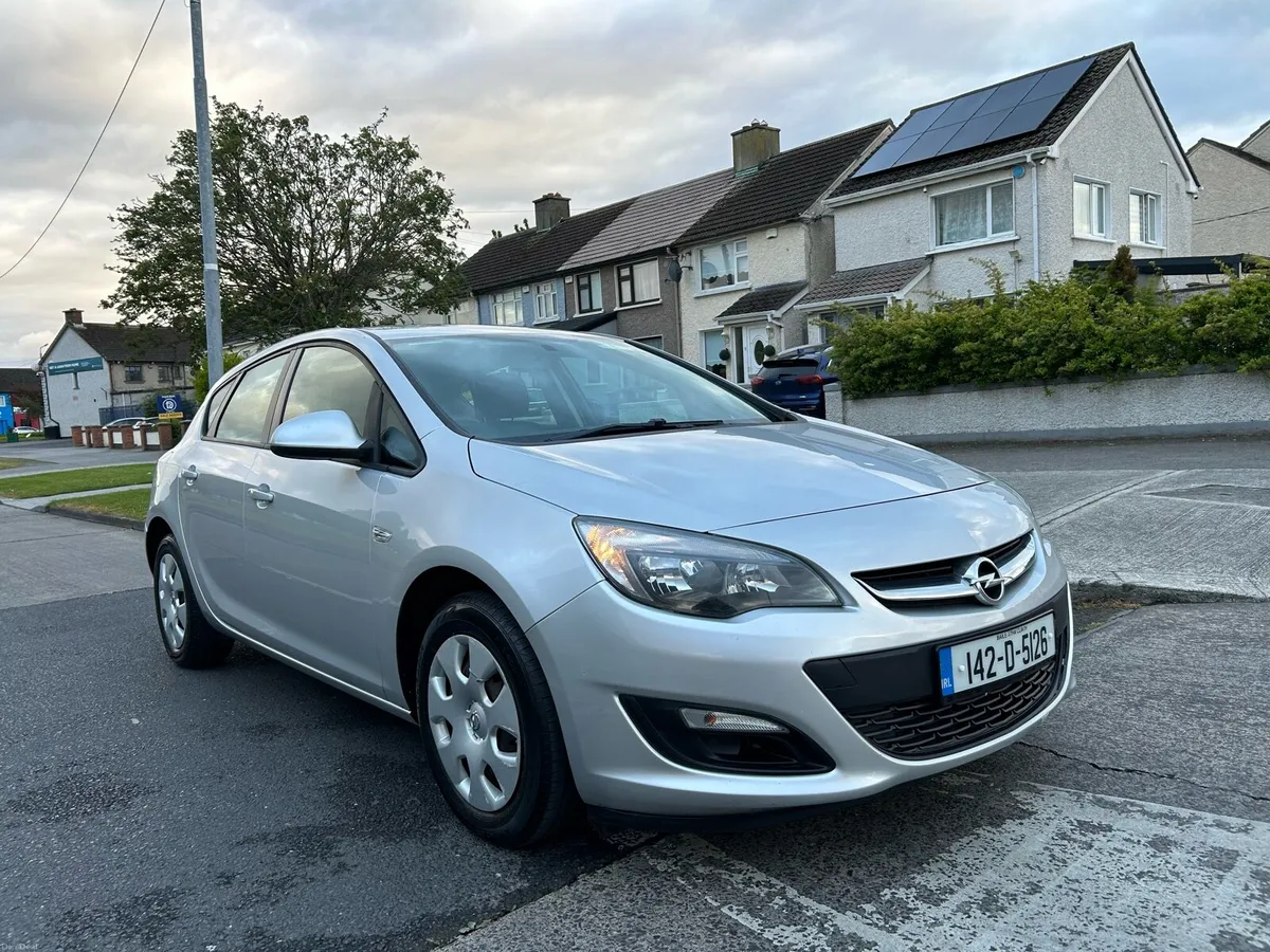 2014 OPEL ASTRA 1.4 PETROL / 02-27 TAX,DUBLIN 12 - Image 3