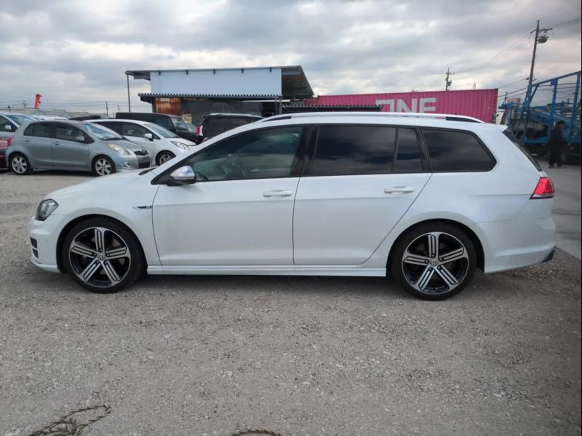 V.W. Golf R - Image 4