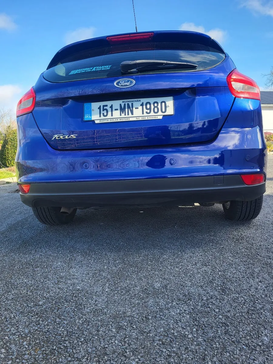 151Ford Focus 1.5 TDCI Titanium 120PS 6SP 5 - Image 3