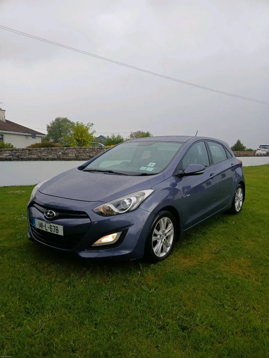 2014 hyundai  i30  **3450** - Image 1