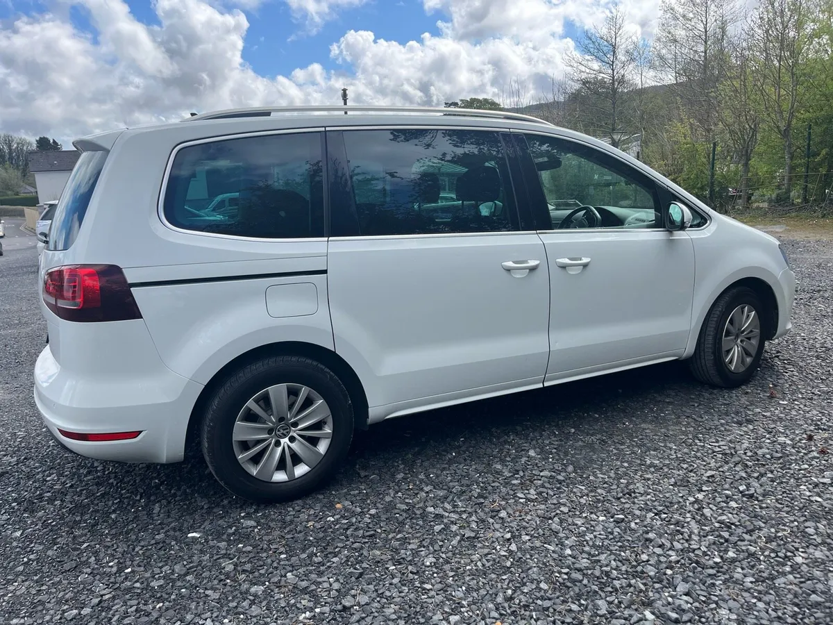2018 Volkswagen Sharan 2.0 TDI - Image 1