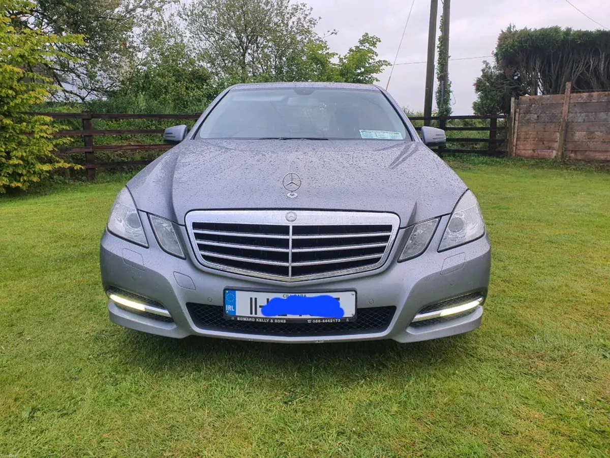 MERCEDES-BENZ E-CLASS RARE EXECUTIVE MODEL220 CDI - Image 2