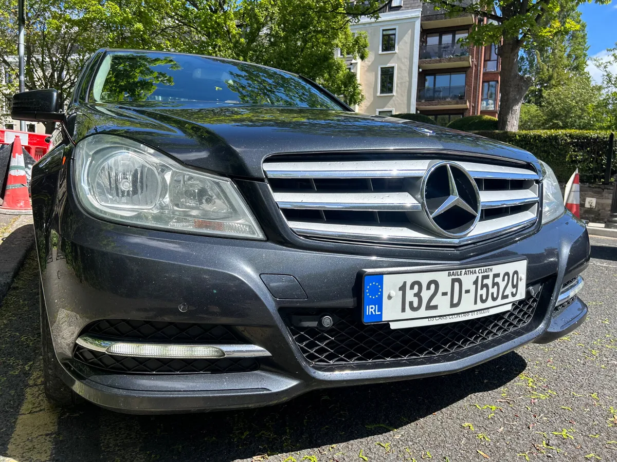 2013 MERCEDES C CLASS DIESEL LEATHER INTERIOR - Image 3