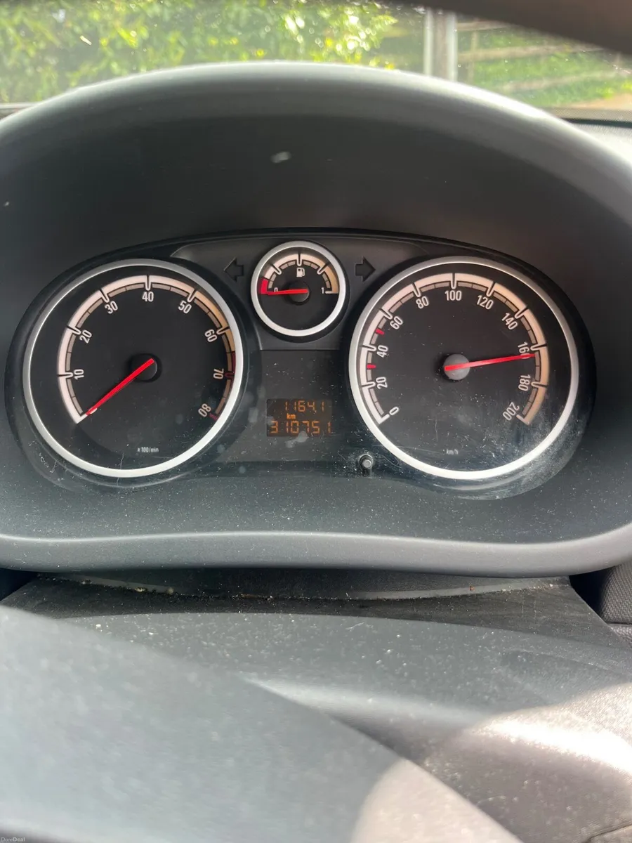 Opel Corsa 2008 - Image 4