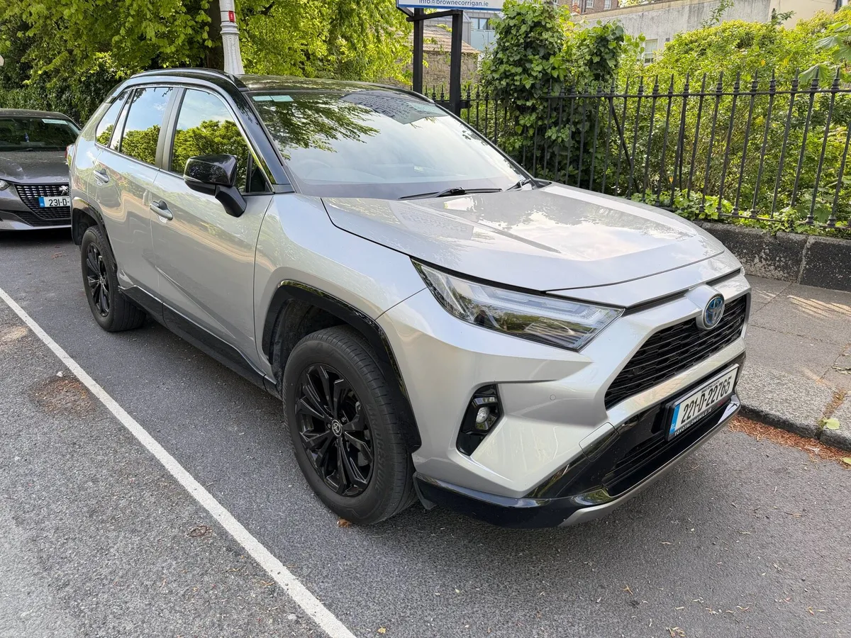 Toyota RAV4 Sport – High Spec, FSH, Warranty - Image 5