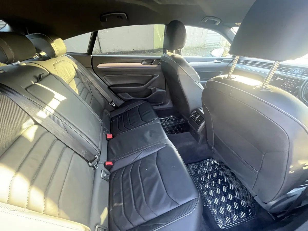 Volkswagen Arteon 2019 - Image 2