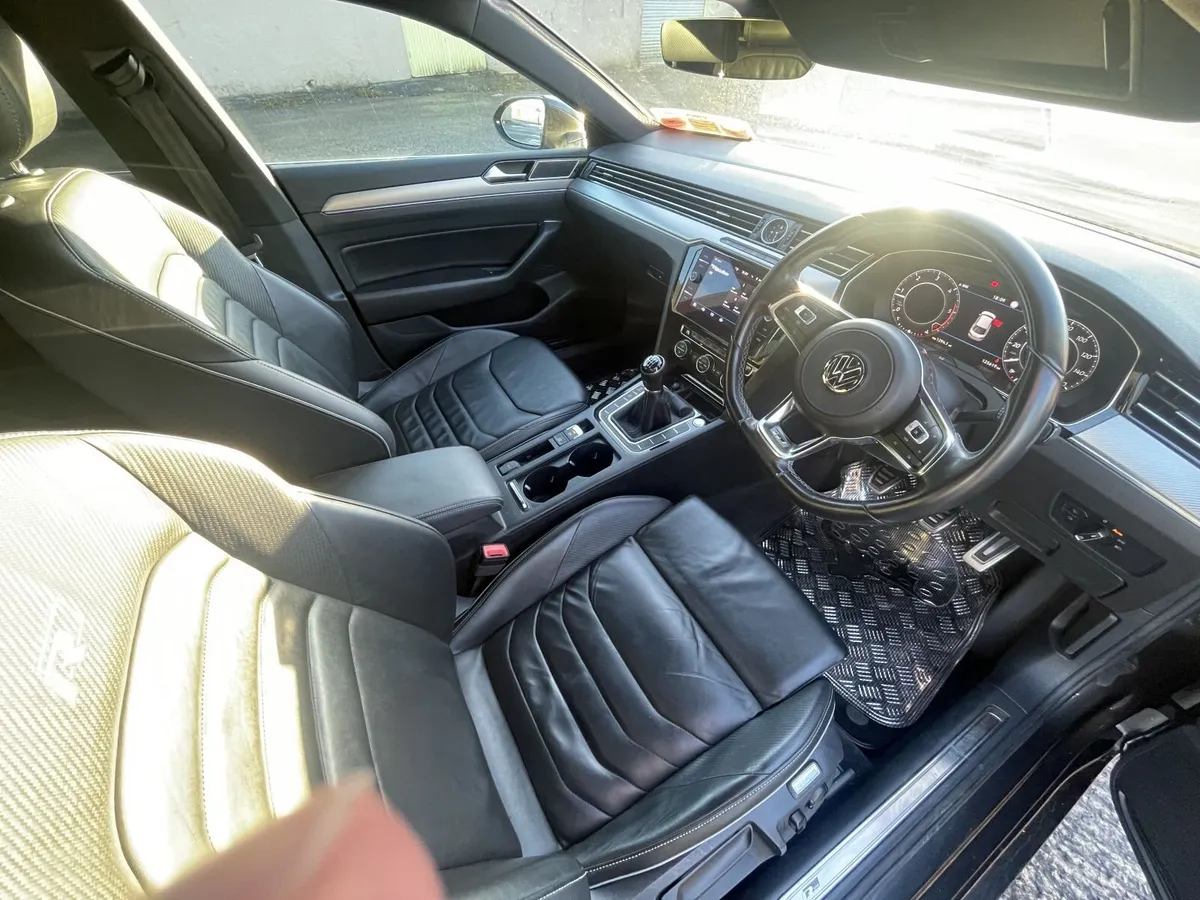 Volkswagen Arteon 2019 - Image 3
