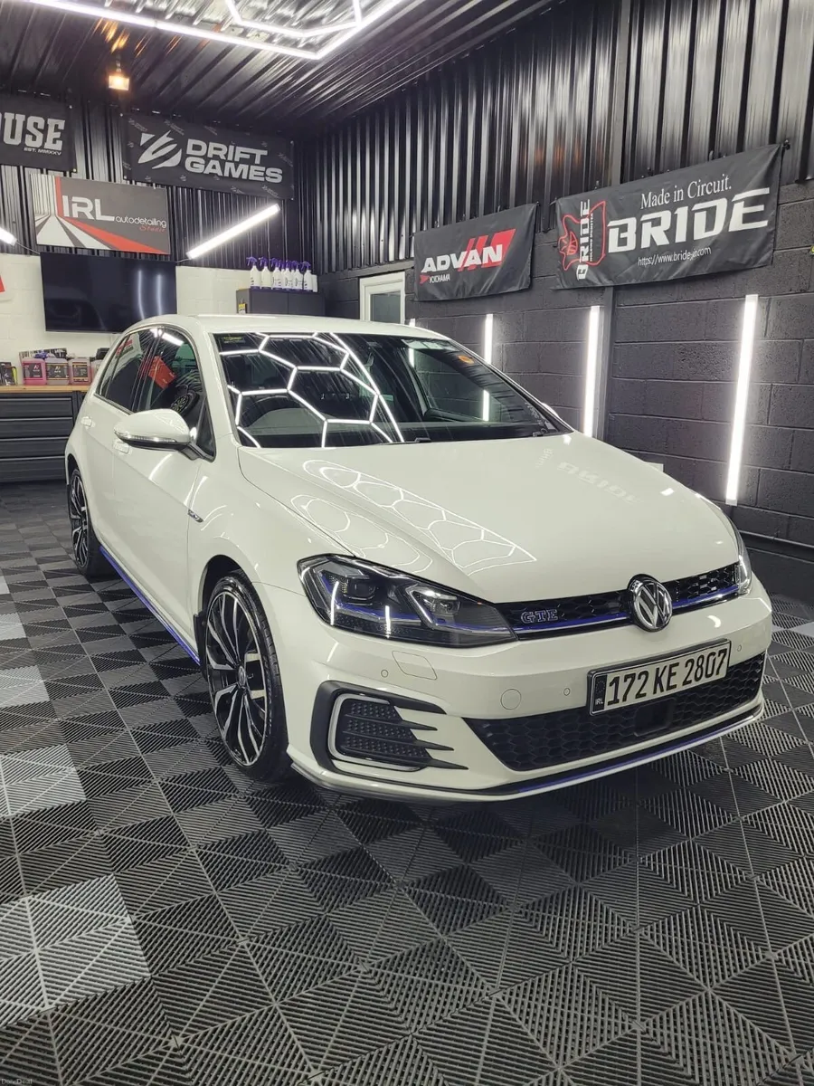 Volkswagen Golf GTE advance AUTOMATIC - Image 2